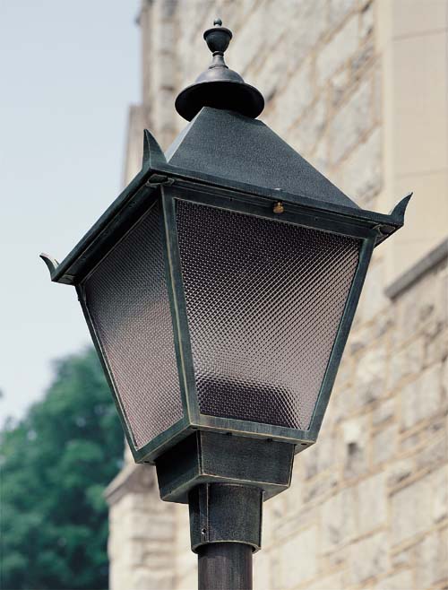 Oxford-2732BP-VCP-PP Post top fixture