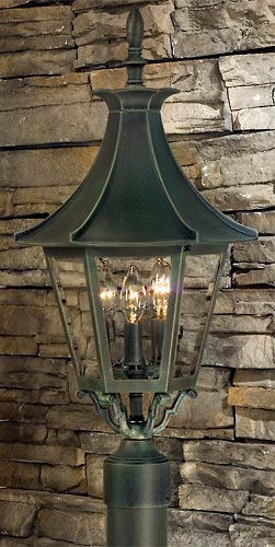 Westminster LE B19430-VGN-CBG-C3 post top lighting fixture.