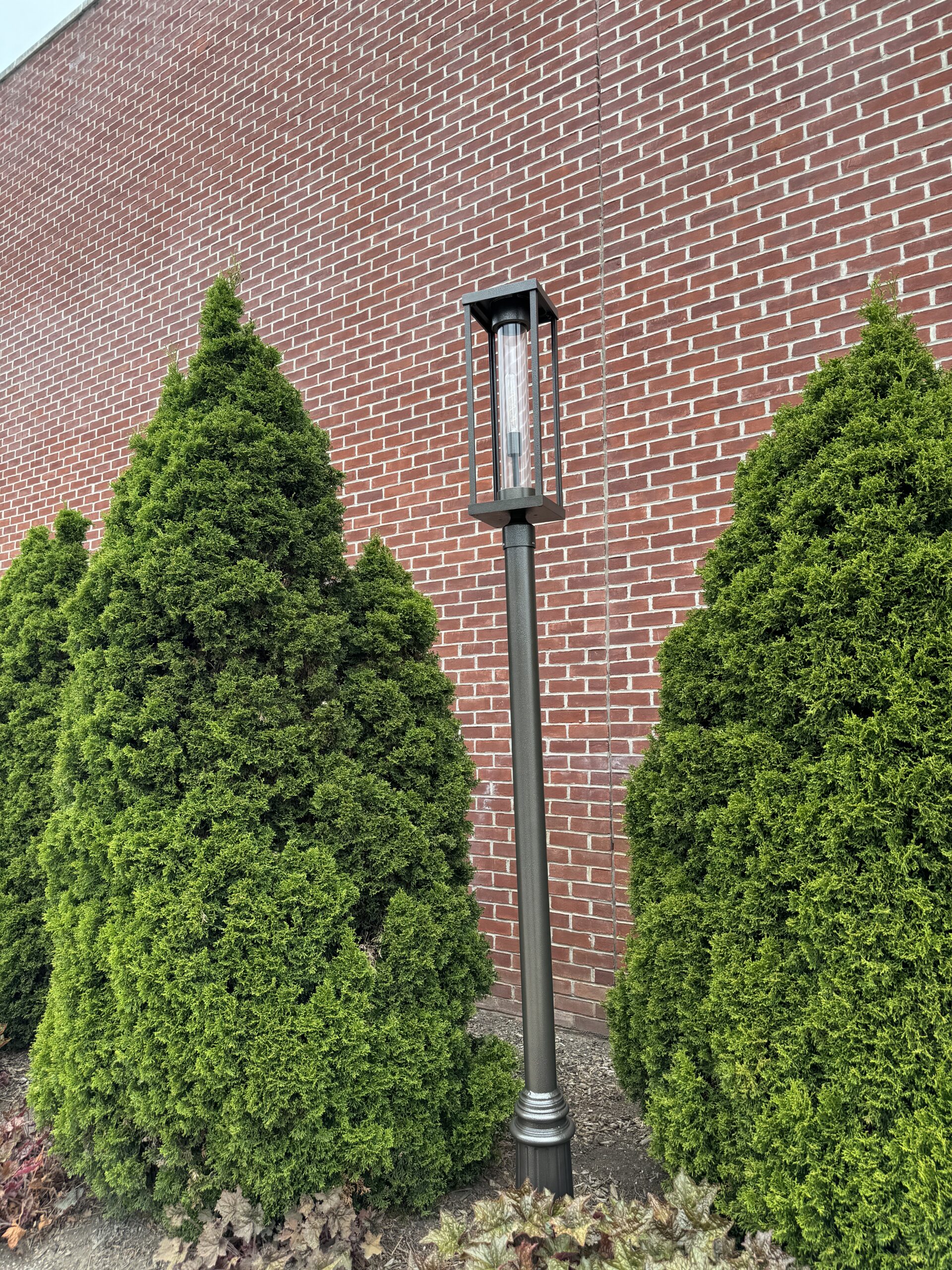 Sutton Bay B59430-HBZ-CT-MED-394-6 lighting fixture on pole.